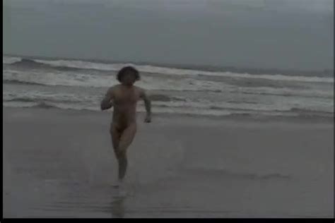 Male Nudity Naked Surfer In Cold ThisVid