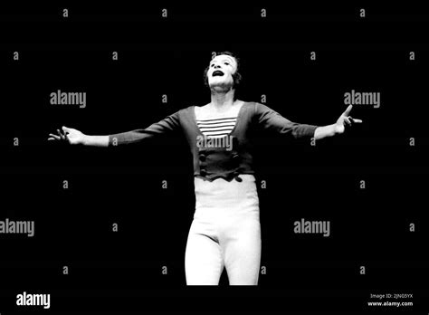 Marcel Marceau Mime Stock Photo Alamy