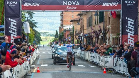 Nova Eroica A Edoardo Compagnoni Eroico Moderno Nel Paesaggio Da