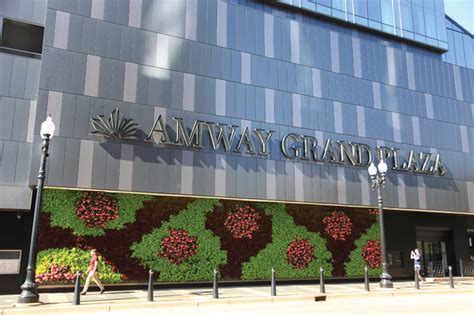 Amway Grand Plaza Hotel - LiveWall Green Wall System