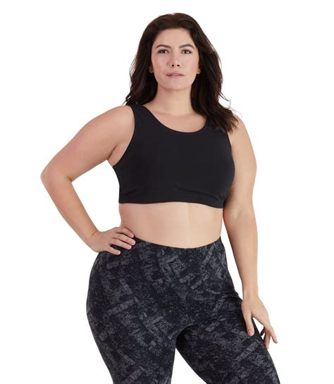 Where You Can Find Really Cute and Functional Plus Size ActiveWear!