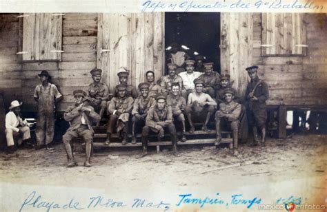 Jefe Y Oficiales Del Batallon Del Ejercito Mexicano En La Playa De