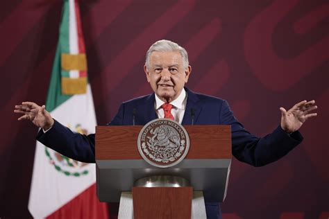 Amlo Da Regalo A Maestros Anuncia Aumento Para Que Ninguno Gane