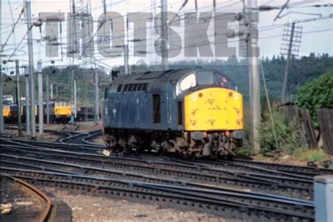 35mm Slide Br British Rail Diesel Loco Class 40 40099 1984 Original £3 49 Picclick Uk