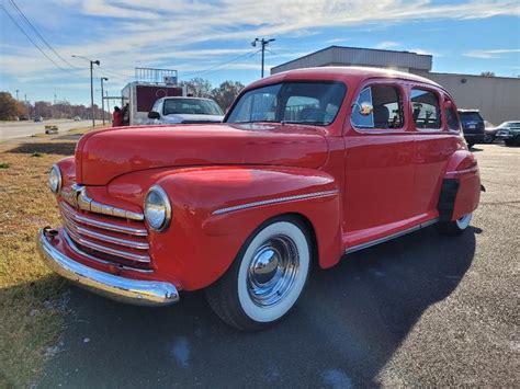1946 Ford Sedan | Chip Wynn Motors