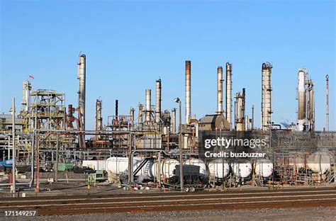 39 Montreal Refinery Stock Photos High Res Pictures And Images