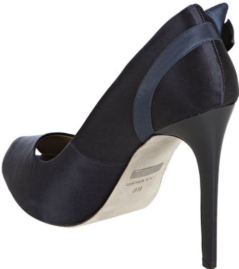 Badgley Mischka Navy Satin Oliver Bow Detail Peep Toe Pumps In Blue Navy Lyst