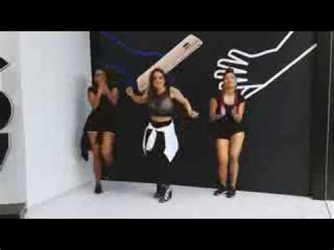 Que Aprende A Coreografia Da Musica Nova De Anitta Anitta Sim Ou