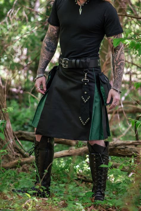 Versatta Hybrid Cargo Kilt