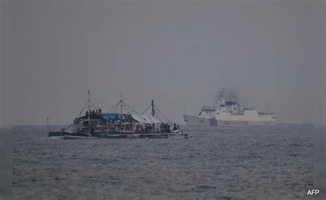 Philippines Accuses Chinese Ships Of Ramming And Damaging Boats