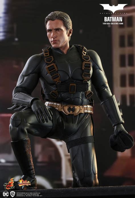 Batman Aus Dem Blockbuster Batman Begins Von Hot Toys MMS595