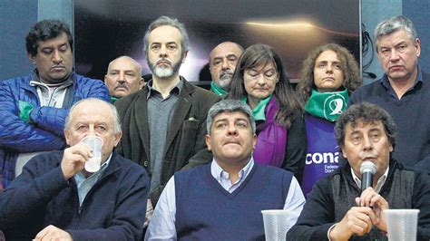 Ya Afuera De La Cgt Moyano Lanza Un Paro De 36 Horas Coordinado Con Las Cta Infogremiales