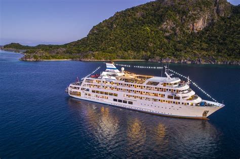 4-Night Yasawa Islands Fiji Cruise Including Accommodation And Meals ...