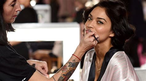 The Most Popular Nude Lipstick According To Pinterest