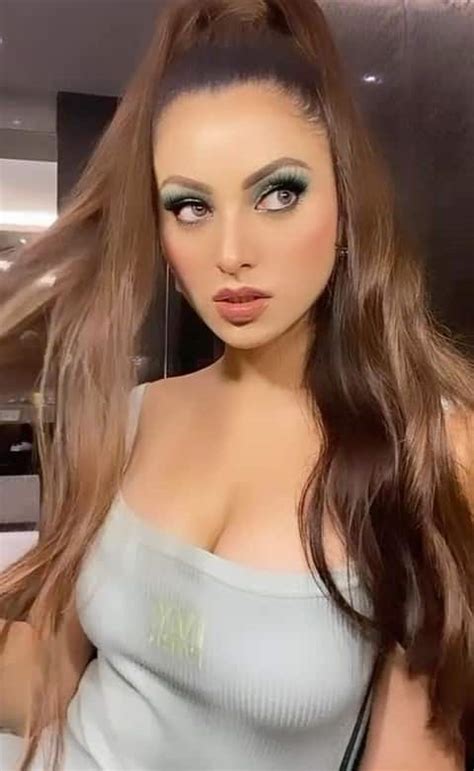 Bollywood Actress Urvashi Rautela Looks Stunning In This Latest