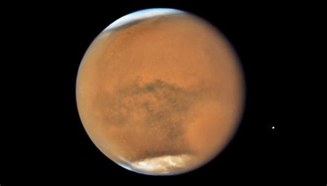 Scientists Find Oceans Of Water On Mars Its Just Too Deep To Tap