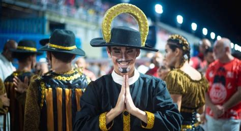 Desfile Das Escolas De Samba Do Rio De Janeiro Da S Rie Ouro Come A