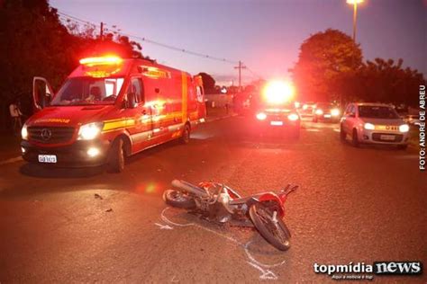 Motociclista Morre Ap S Bater Moto De Frente Carro Na Vila