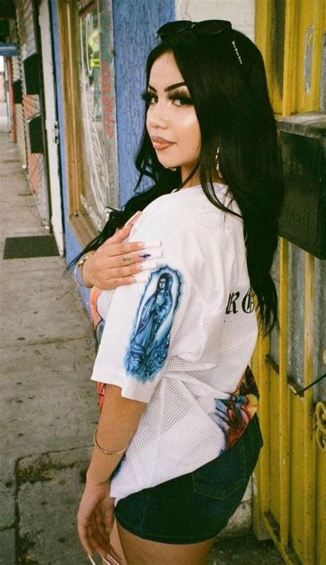 Épinglé Par Annette Flores Sur Cholita Y Chicanaspayasas En 2024