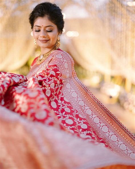 115 Stunning Saree Poses To Elevate Your Photoshoot Game