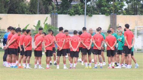 Intip Latihan Timnas Indonesia Jelang Hadapi Curacao Di Bandung INDOSPORT