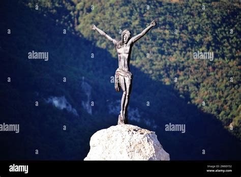 Cristo Delle Marche Hi Res Stock Photography And Images Alamy