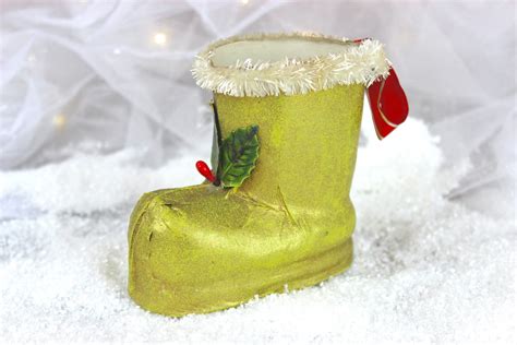 Vintage Green Santas Boot Candy Container Christmas Boot Ornament 1950s Cardboard Santa