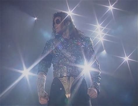 1992 "Dangerous" Tour In Bucharest - Michael Jackson Photo (32607951) - Fanpop