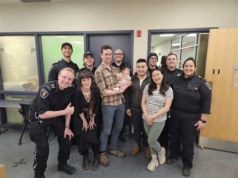 Ott Ottawa Paramedic Service Service Paramédic Dottawa