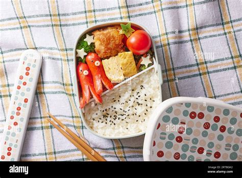 Bento Box And Chopsticks Hi Res Stock Photography And Images Alamy