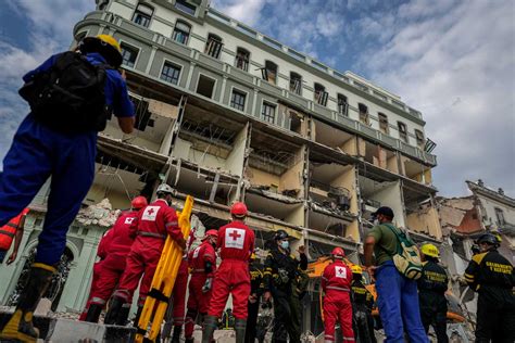 Suben A 25 Los Muertos Por La Explosión De Un Hotel En Cuba Entre