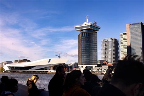 Voorjaarsnota Amsterdam Meer Geld Voor Brug Over Het Ij Aanpak Drukte