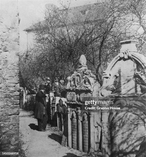 Rabbi Loew Photos And Premium High Res Pictures Getty Images