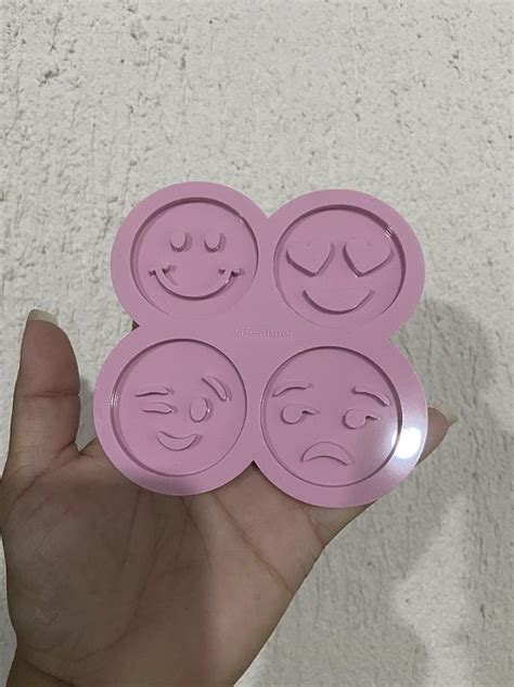 Molde Silicone Emojis Cavidades Resinnei Arte Em Resina E Moldes