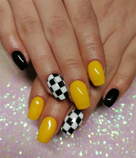 Top 98 Pictures Pictures Of Yellow Nails Excellent