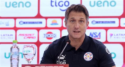 Guillermo Barros Schelotto Dt De Paraguay Le Respondi A Juan Reynoso