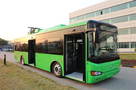 Yaskawa Tecnología Rápida Para La Carga Rápida De Los Autobuses