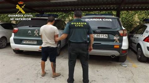 Guardia Civil Detiene A Un Joven Por Asaltar A Un Viandante En Cieza Y Agredirlo Hasta Reducirlo