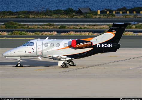 D Icsh Private Embraer Phenom Emb Photo By Alejandro