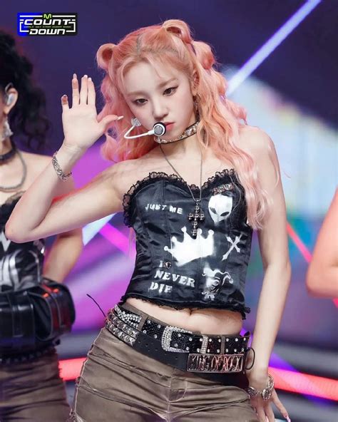 [220324] (G)I-DLE MCountdown "TOMBOY" stage - Yuqi | Extended play ...