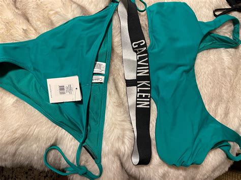 Bikini Calvin Klein Neu und originalverpackt in Bätterkinden für CHF mit Lieferung auf