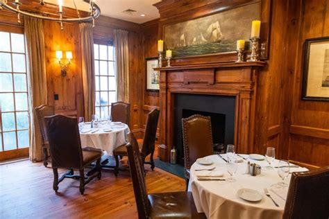 Best Restaurants In Savannah 20 Great Places To Eat And Drink Earth