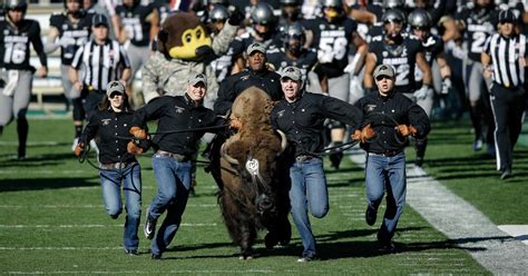 Buffaloes add to 2023 class with California defensive end - The Ralphie ...