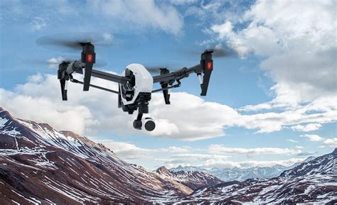 DJI Inspire 1 ce drone génial vole à 80km h Masculin