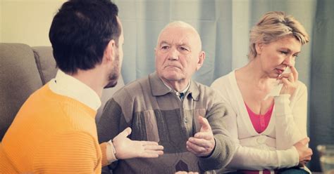 Cosas Que Puedes Hacer Cuando Un Hijo Adulto Te Falta El Respeto