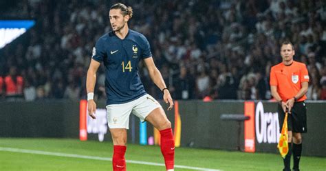 Son Statut En Bleus Rabiot Se Confie Crumpe