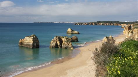 Best Beaches in Portimao - Hellotickets