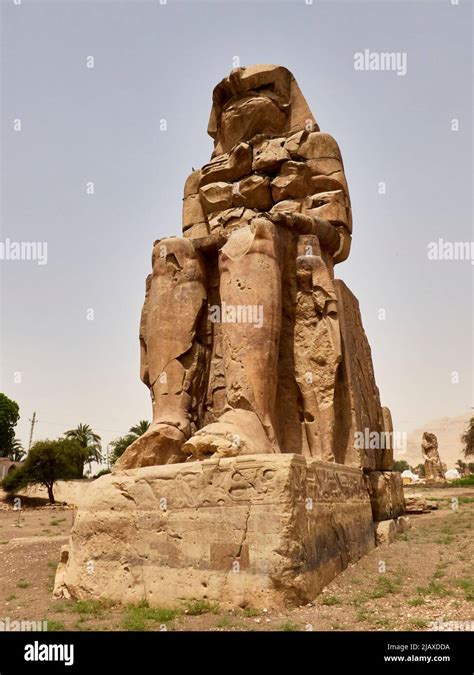 Colossi Of Memnon Statue In Egypt Stock Photo Alamy