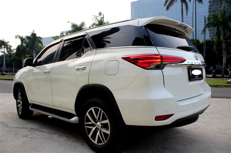 Jual Mobil Toyota Fortuner Vrz Putih Di Dki Jakarta