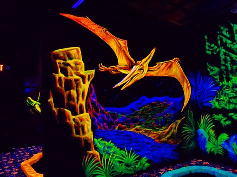 Oh Sylvania Sylvania Playland Mini Glow Golf Scene Fr Flickr